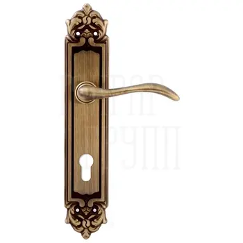 Дверная ручка Extreza 'AGATA' (Агата) 310 на планке PL02 матовая бронза (cyl)