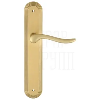 Дверная ручка Extreza 'TOLEDO' (Толедо) 323 на планке PL05 матовая латунь (key)