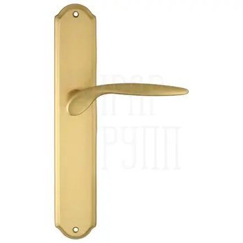 Дверная ручка Extreza 'CALIPSO' (Калипсо) 311 на планке PL01 матовая латунь (key)