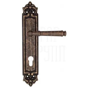 Дверная ручка Fratelli Cattini 'FARFALLA' на планке PL96 античная бронза (cyl)